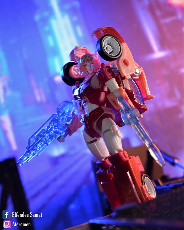 Transformers Legacy Elita 1 Toy Photography Images By Effendee Samat  (5 of 8)